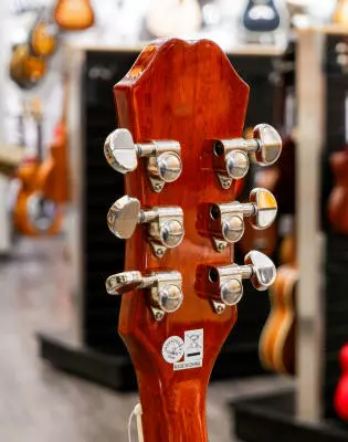 Epiphone - Hummingbird Studio Acoustic/Electric - Faded Cherry 2